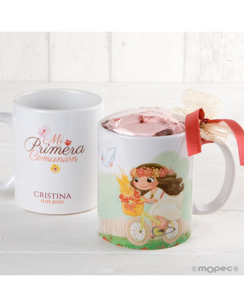 Taza Comunión Niña en bici con caja regalo y 7 caramelos